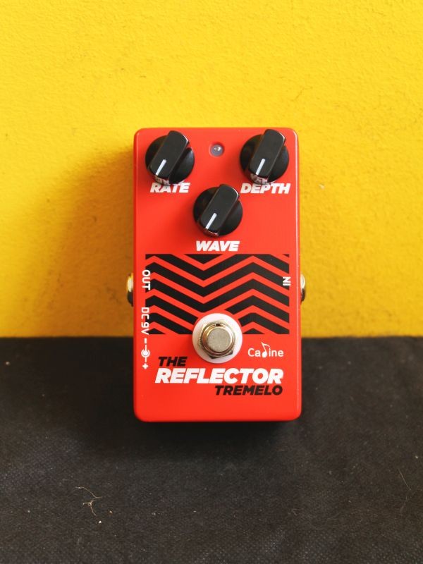 Caline Reflector (CP-62) Tremolo Pedal